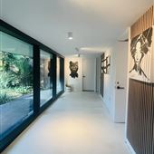 1 Modern Glass House