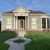 Laura's Home